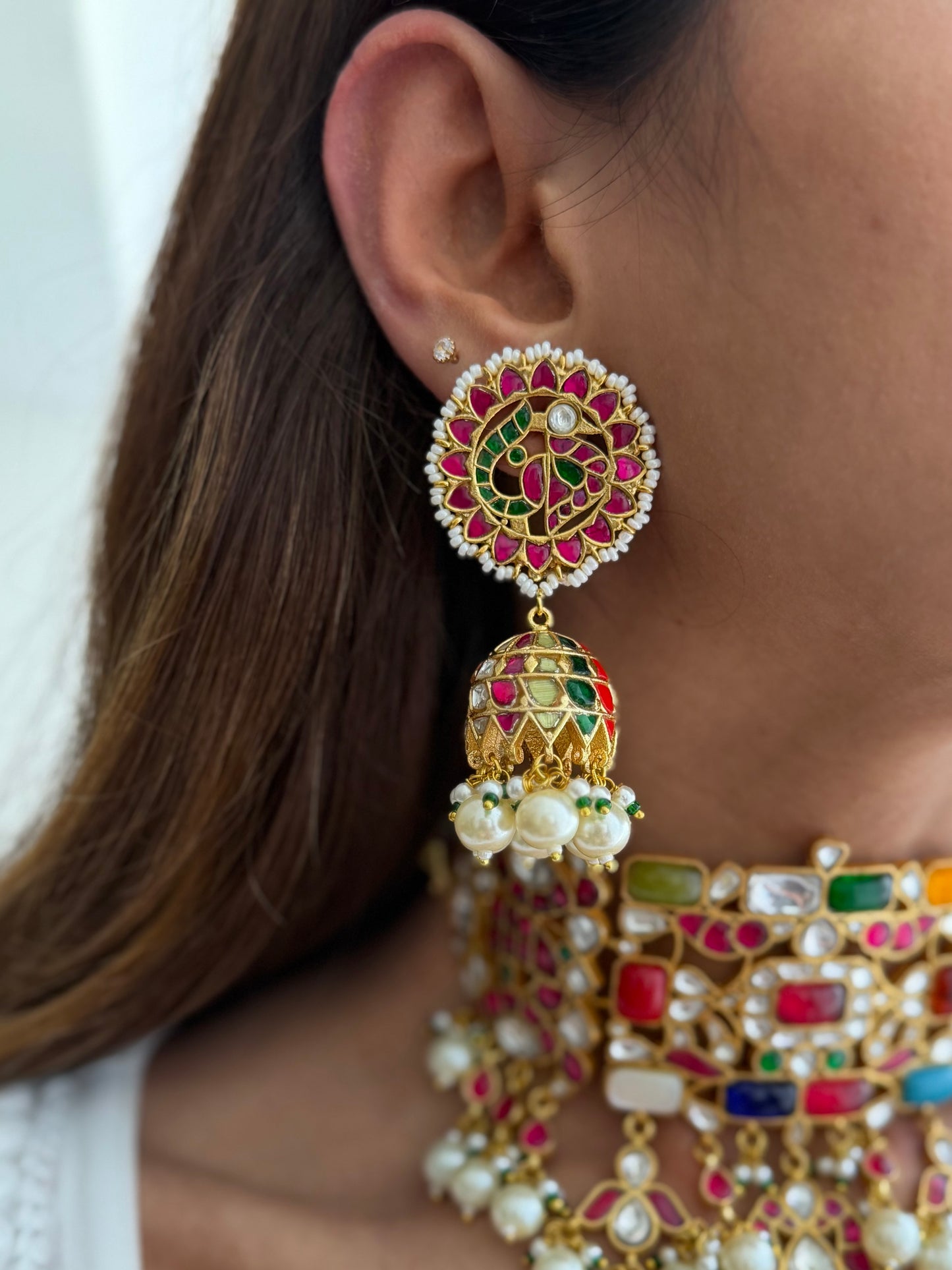 Gulnar Thappa Kundan Jhumke