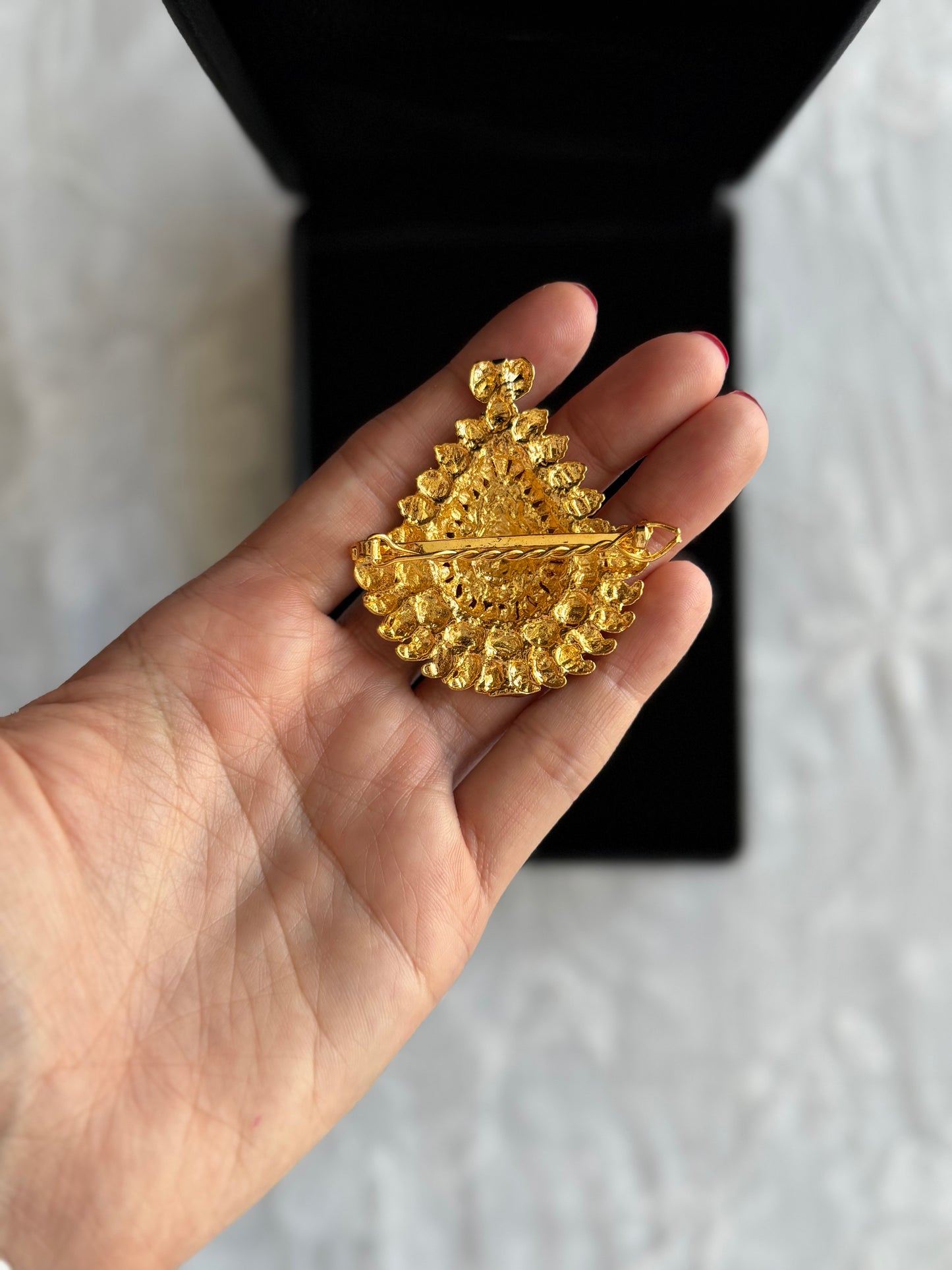 Gold Plated Buti Hairclip (SINGLE PIECE)