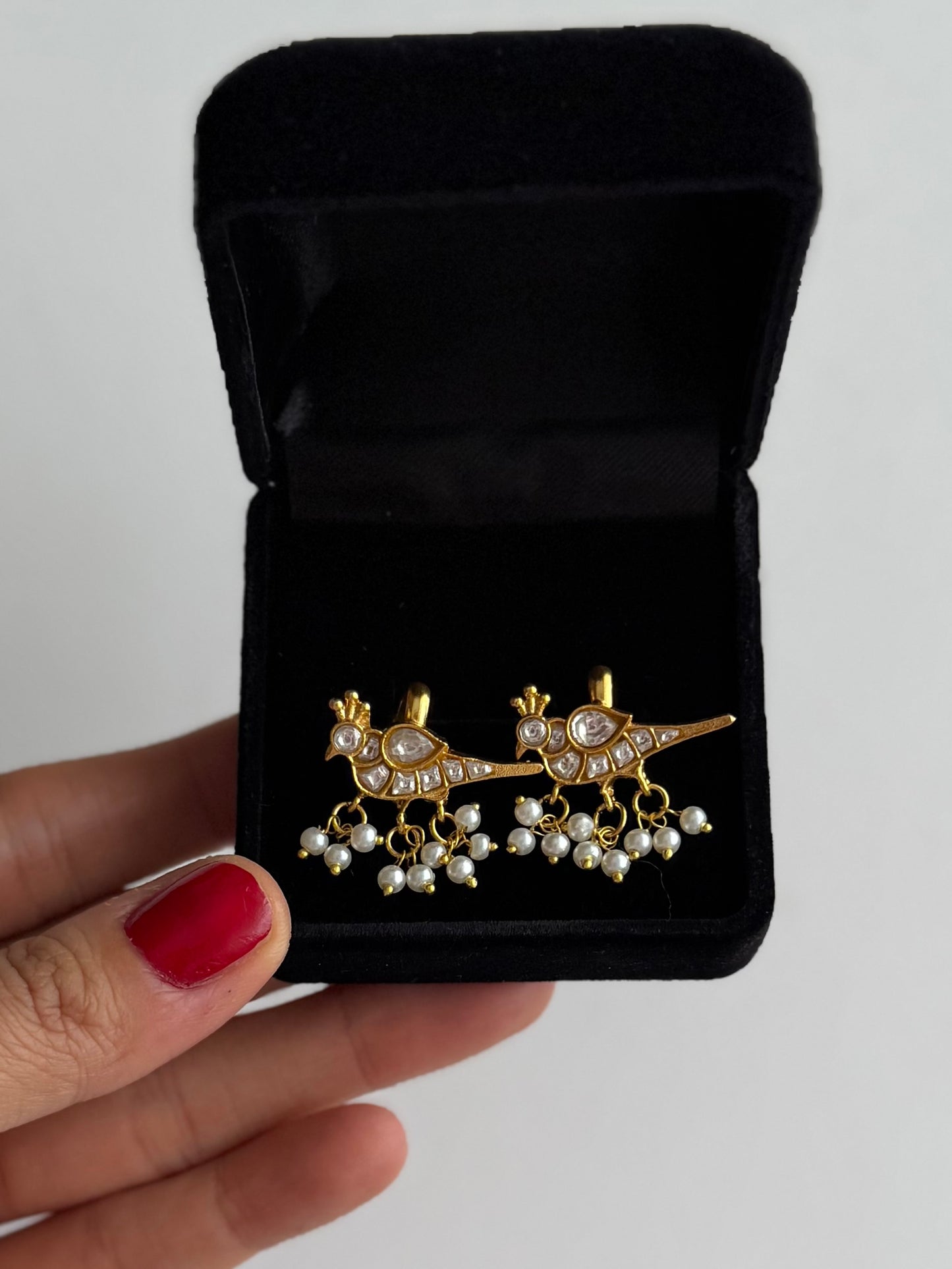 Gulnaar Thappa Kundan Earcuffs