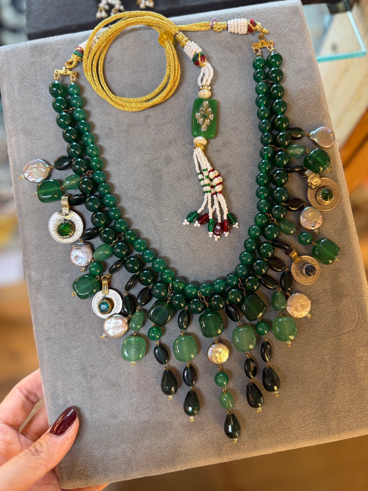 Royal Emerald Quirky Coin mala