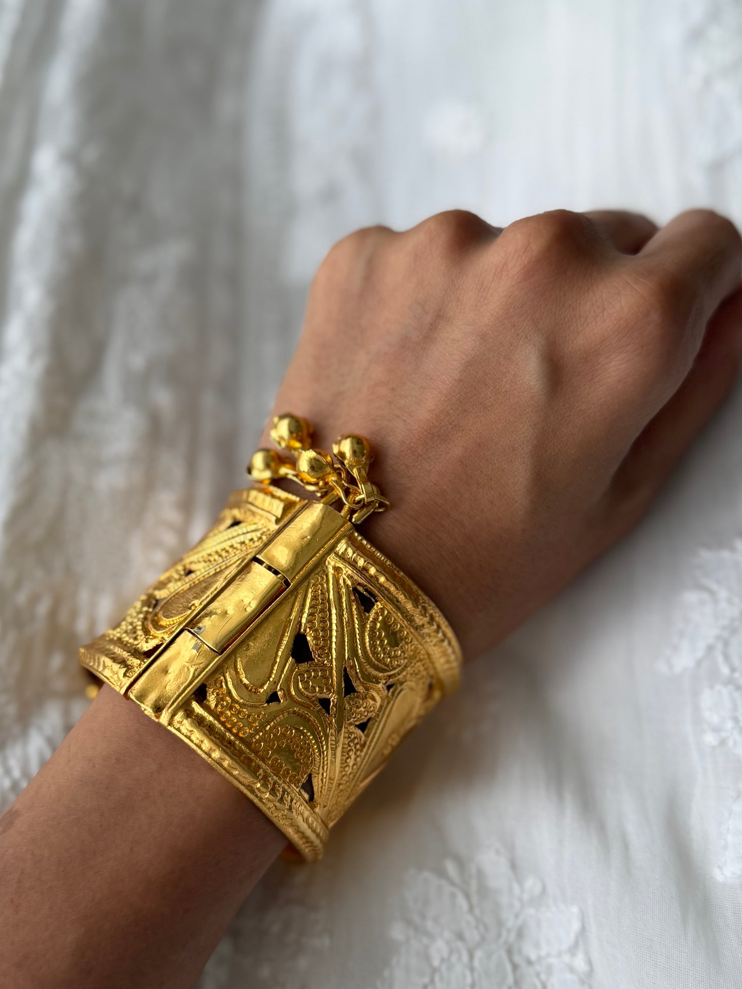 Gold Plated Antique Kada
