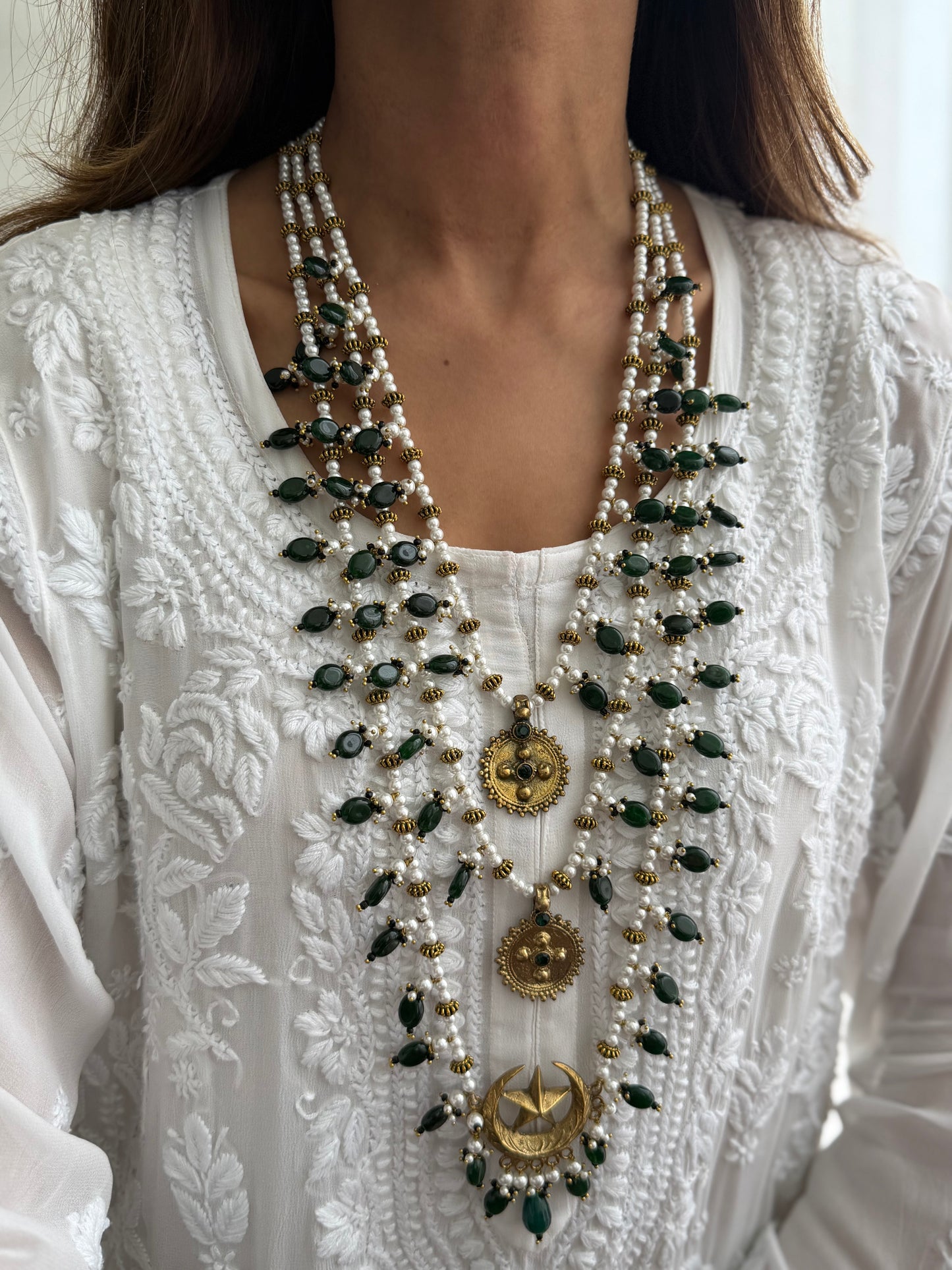 Chand Tara Teen Lara Emerald Mala