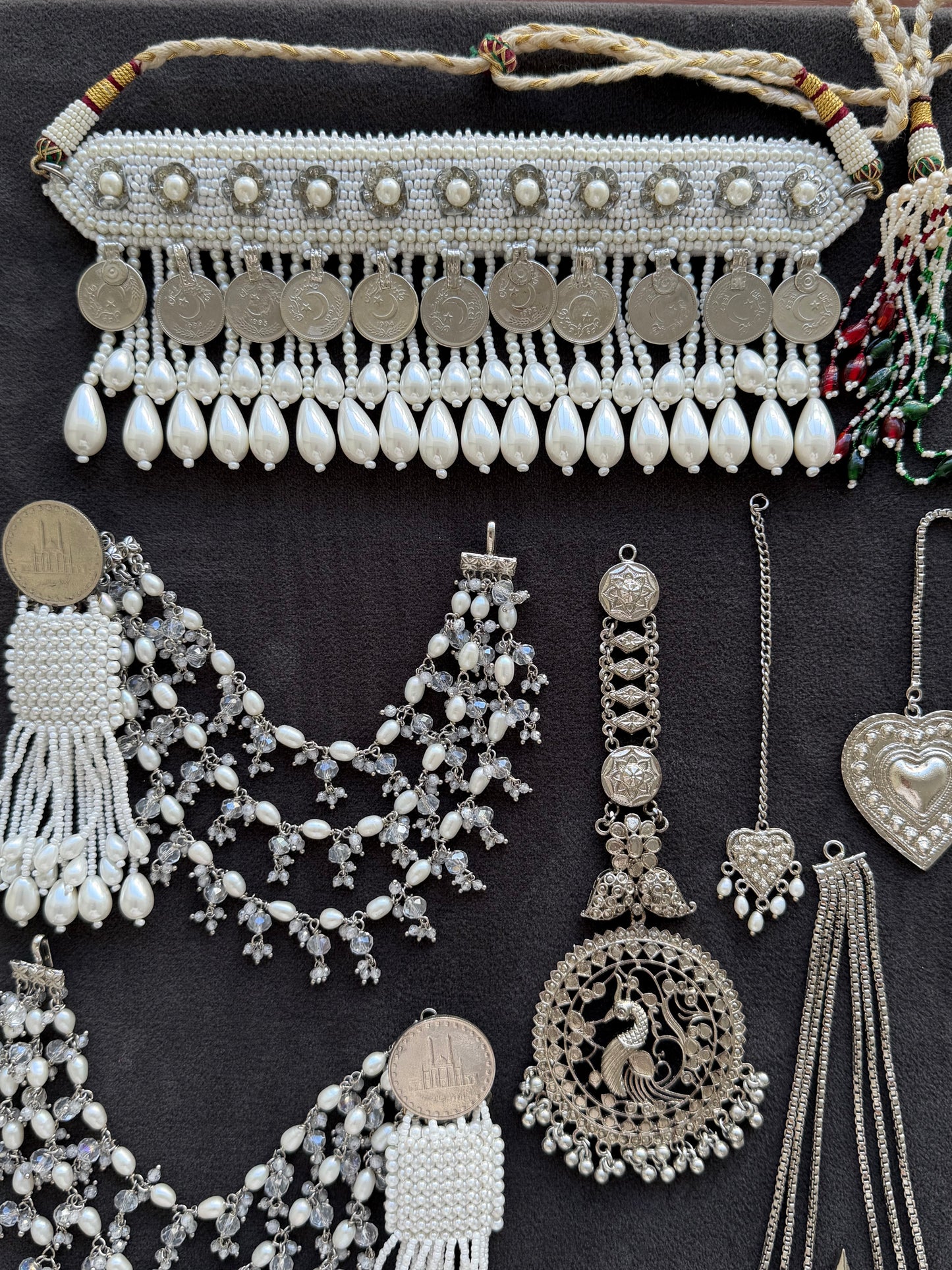 Zardoozi Pearl x Coin Choker