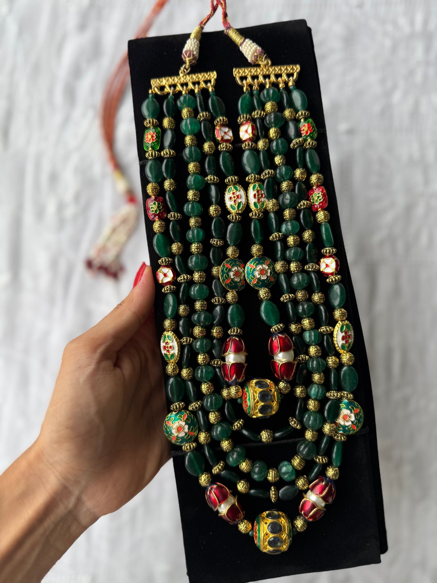 Royal Emerald Meena Mala Set