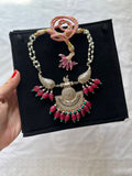 Tea Pink Swan Choker