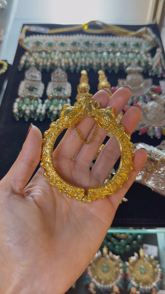 Gold Plated Elephant Handcuff