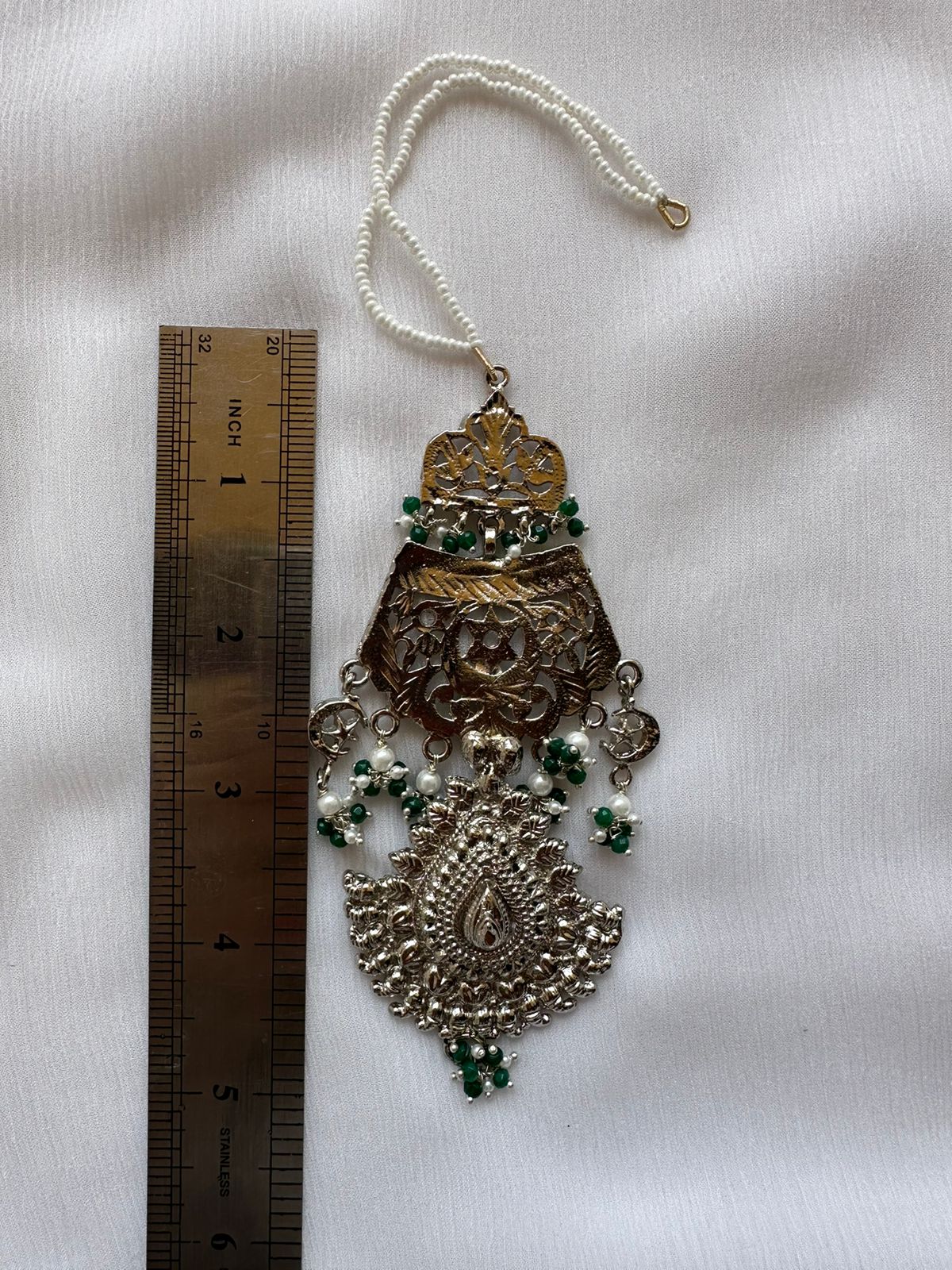 Silver Plated Teeqa with Emerald stones