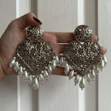 Oversized Pan x Pearl Earrings