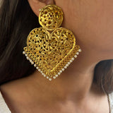 Oversized Gold plated Pan x Pearl Earrings