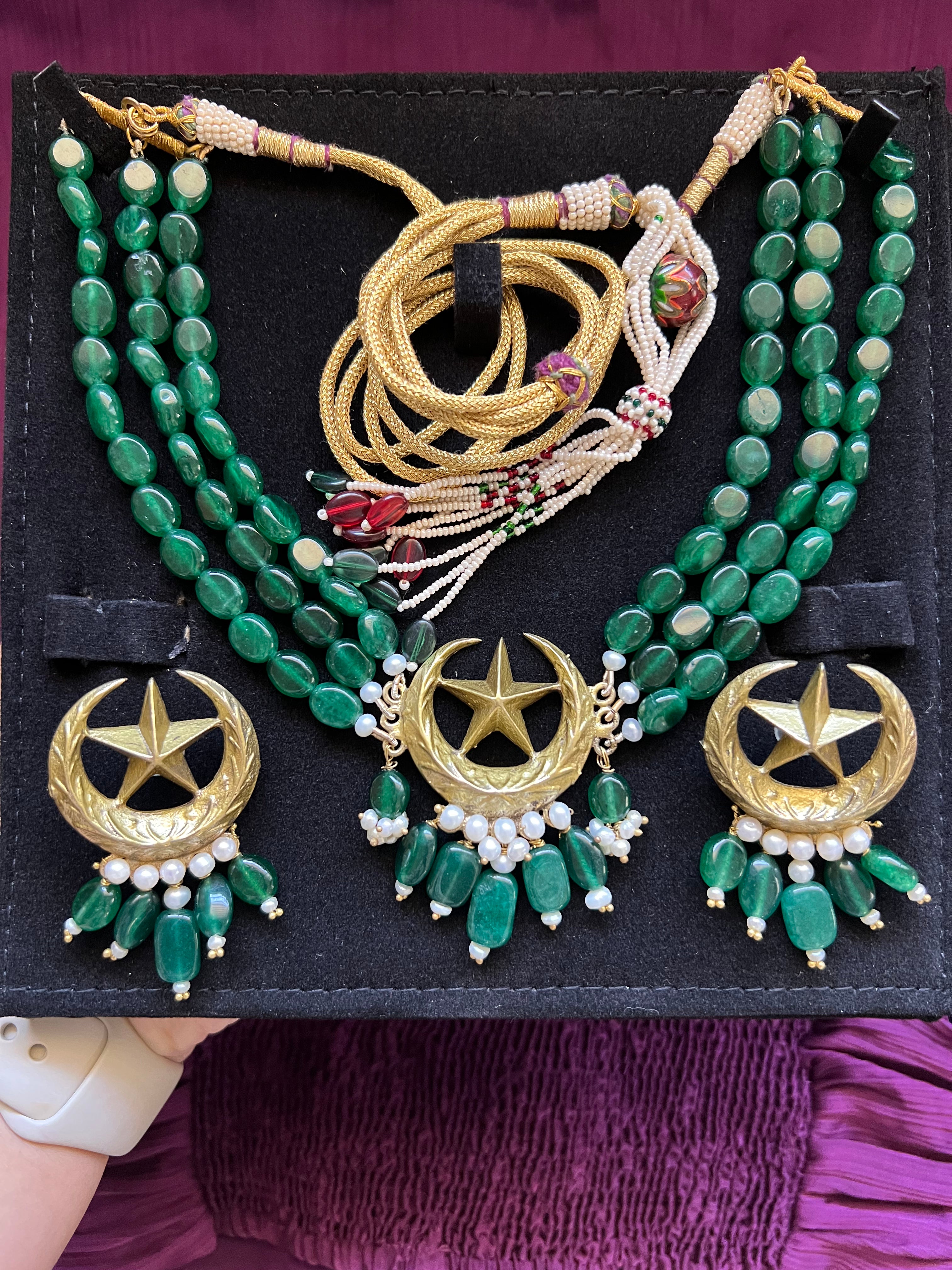 Chandtara Emerald Set